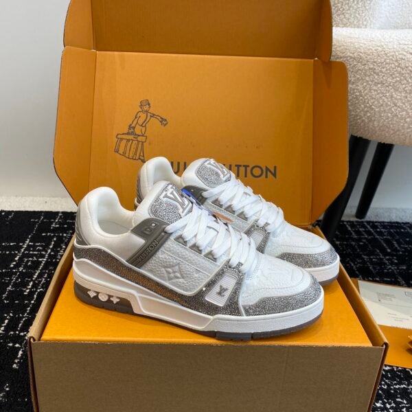 LOUIS VUITTON Trainer low-top lace-up stylish low-top sneakers for men and women