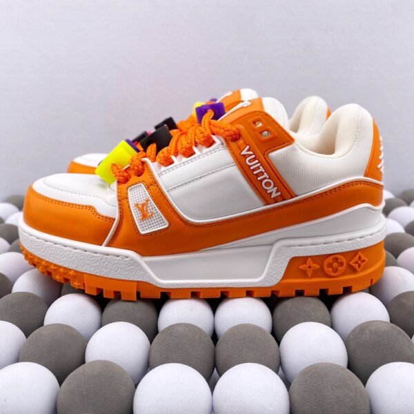 LOUIS VUITTON Trainer low-top lace-up stylish low-top sneakers for men and women