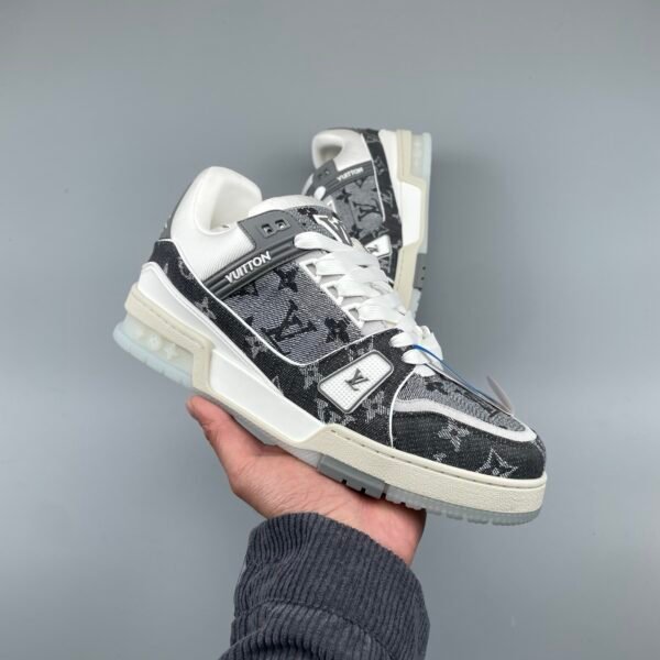 LOUIS VUITTON Trainer low-top lace-up stylish low-top sneakers for men and women