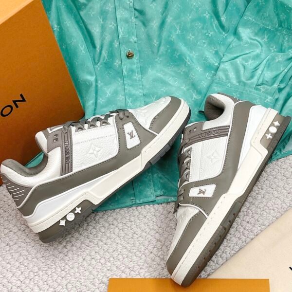 LOUIS VUITTON Trainer low-top lace-up stylish low-top sneakers for men and women