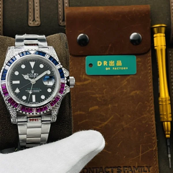Rolex GMT Pavé diamond watch Diameter: 40 mm